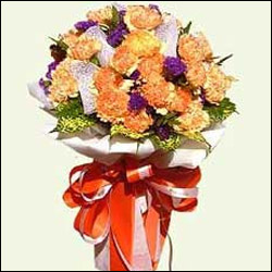 "Designer Heart shape Pineapple Cake - 1kg - Click here to View more details about this Product