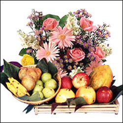 "Hamper for Kids - code KH07 - Click here to View more details about this Product