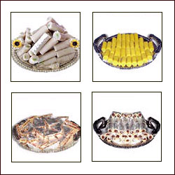 "Snickers Choco Basket - Click here to View more details about this Product